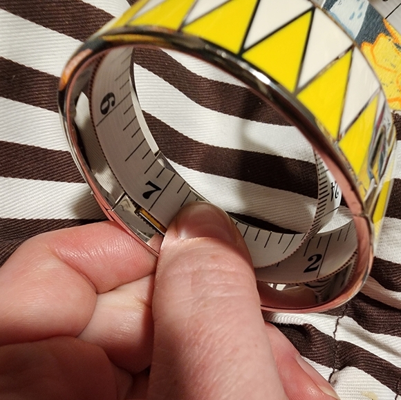 Henri Bendel Hinged Bracelet - Picture 7 of 7